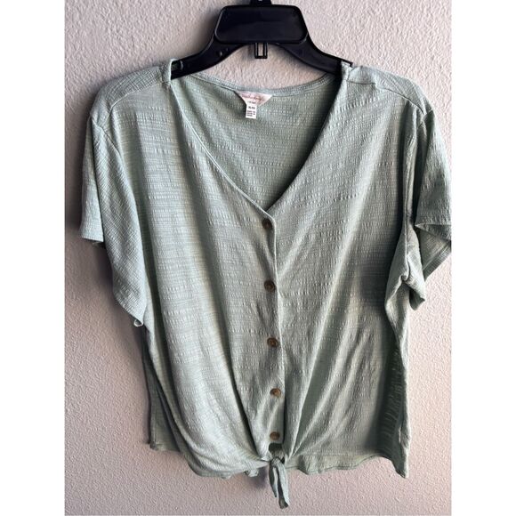 ❤️Weatherproof Vintage Tie Front Top - Picture 1 of 4